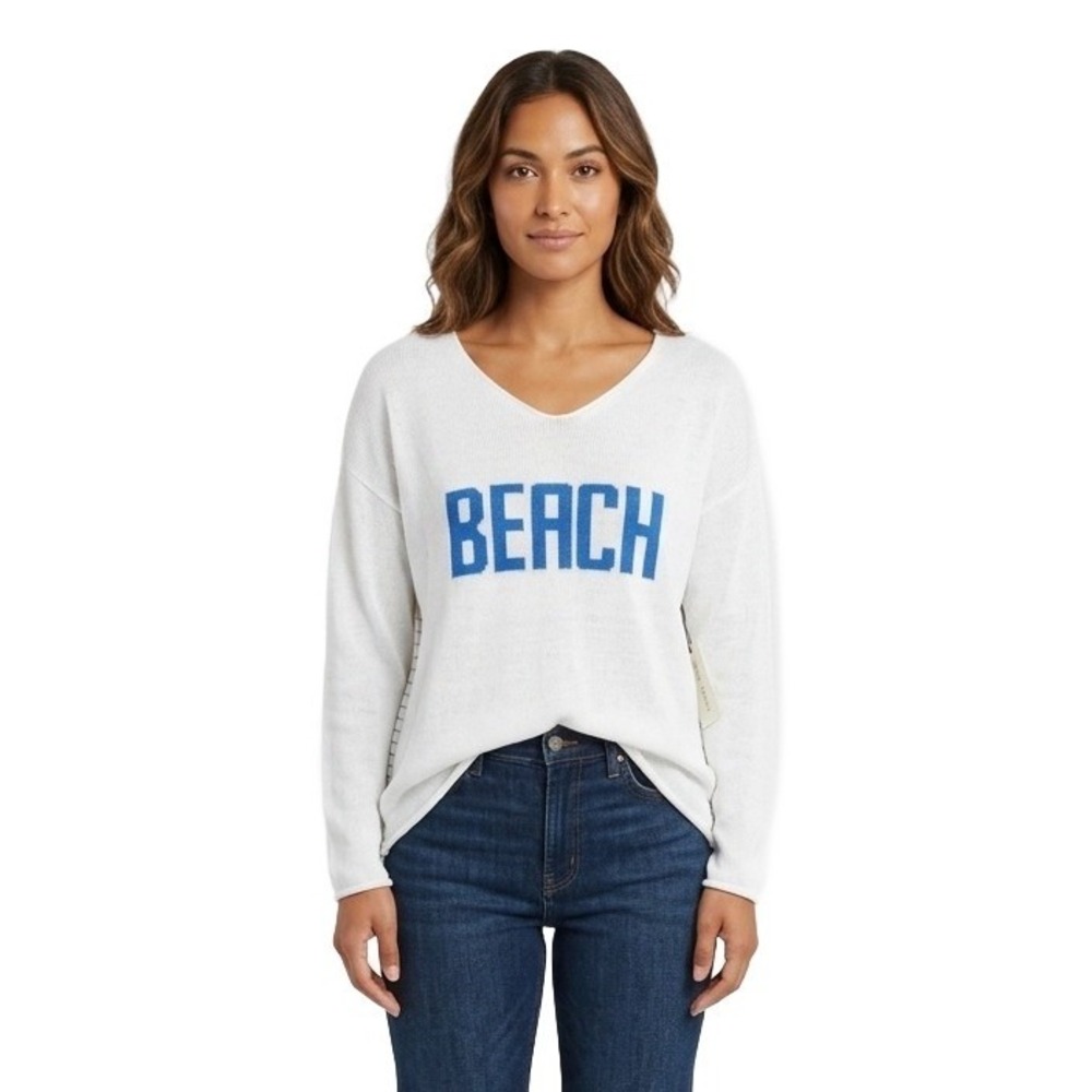 NWT Madison + Hudson Beach Sweater Women's Size 1X White Blue Graphic Knit
